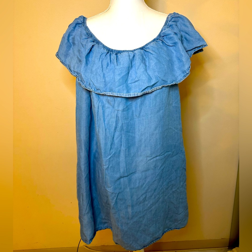 Off The Shoulder Chambray Dress